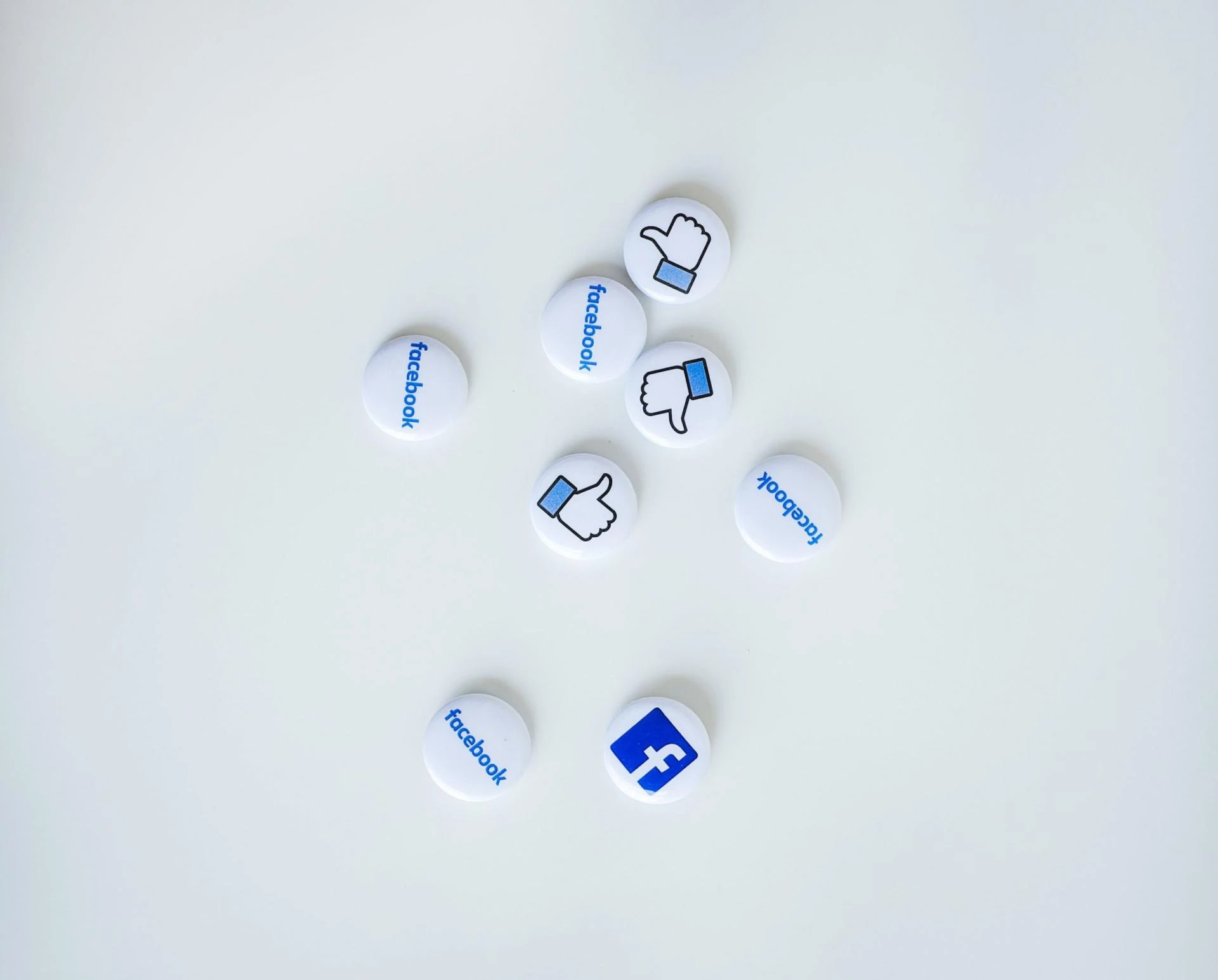 How to use Facebook marketing for print on demand business