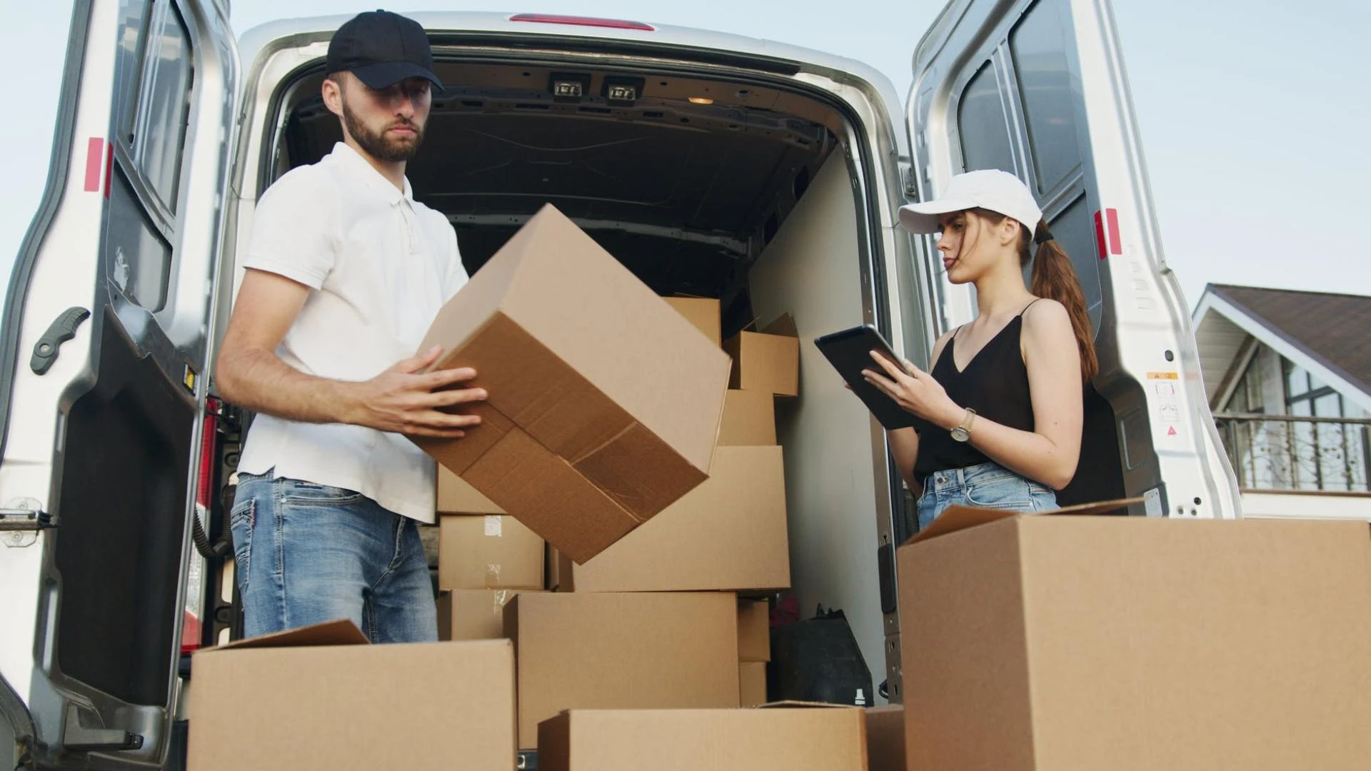 Tips To Choose Best House/Office Removal Company to Make Move Easy