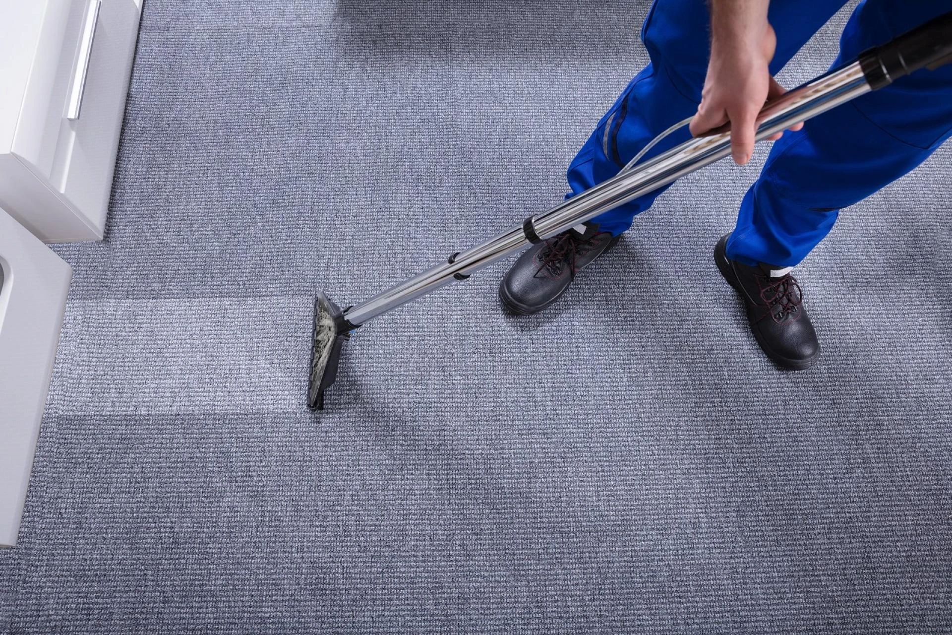 Why Professional Cleaner Should Clean Office On Periodic Bases?