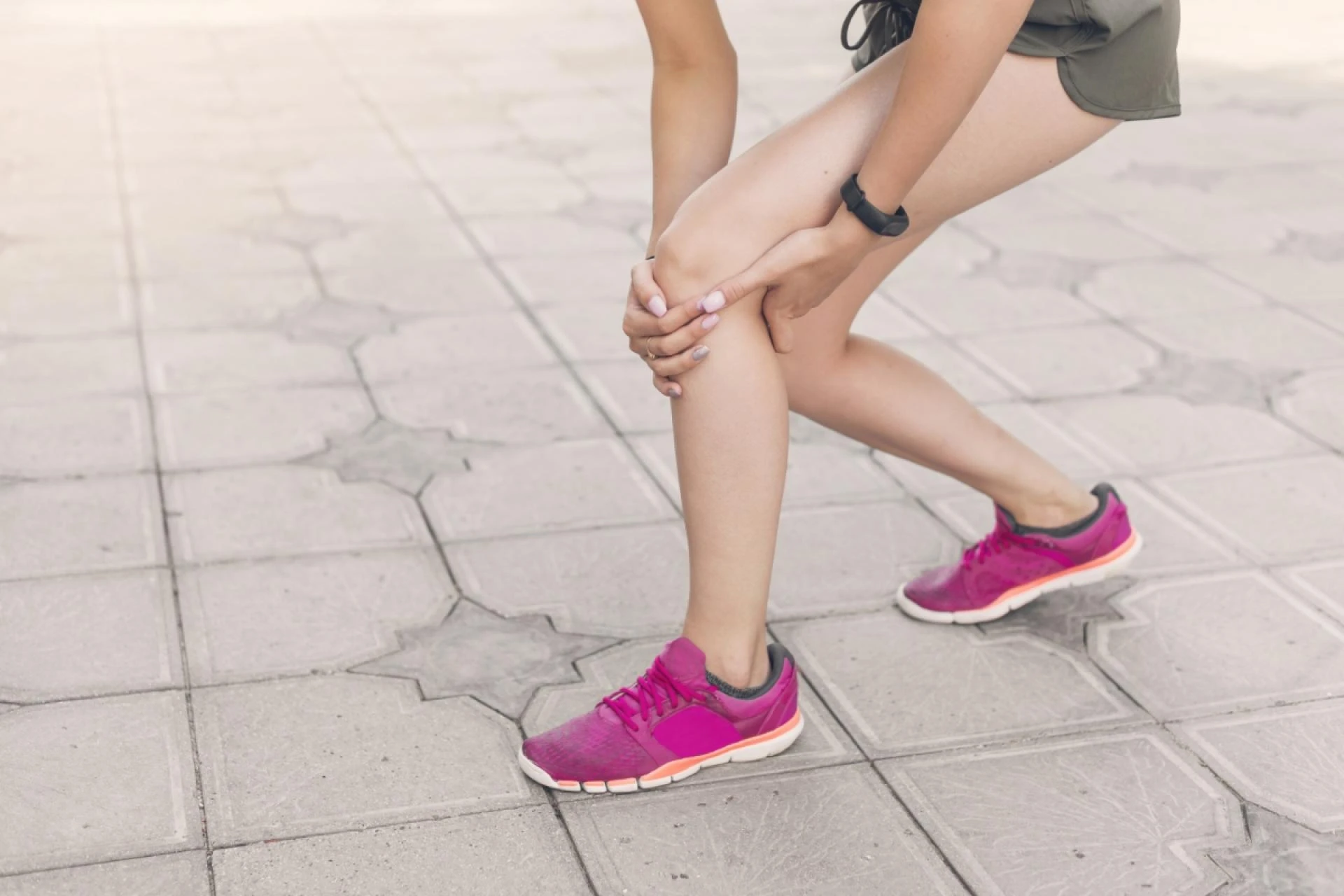 Symptom and Causes of Knee Pain