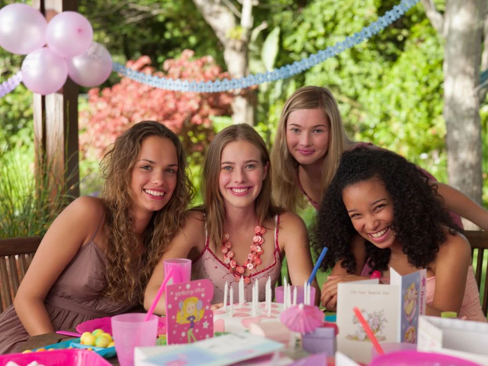 5 VERY QUICK IDEAS FOR DECORATING SWEET TABLES