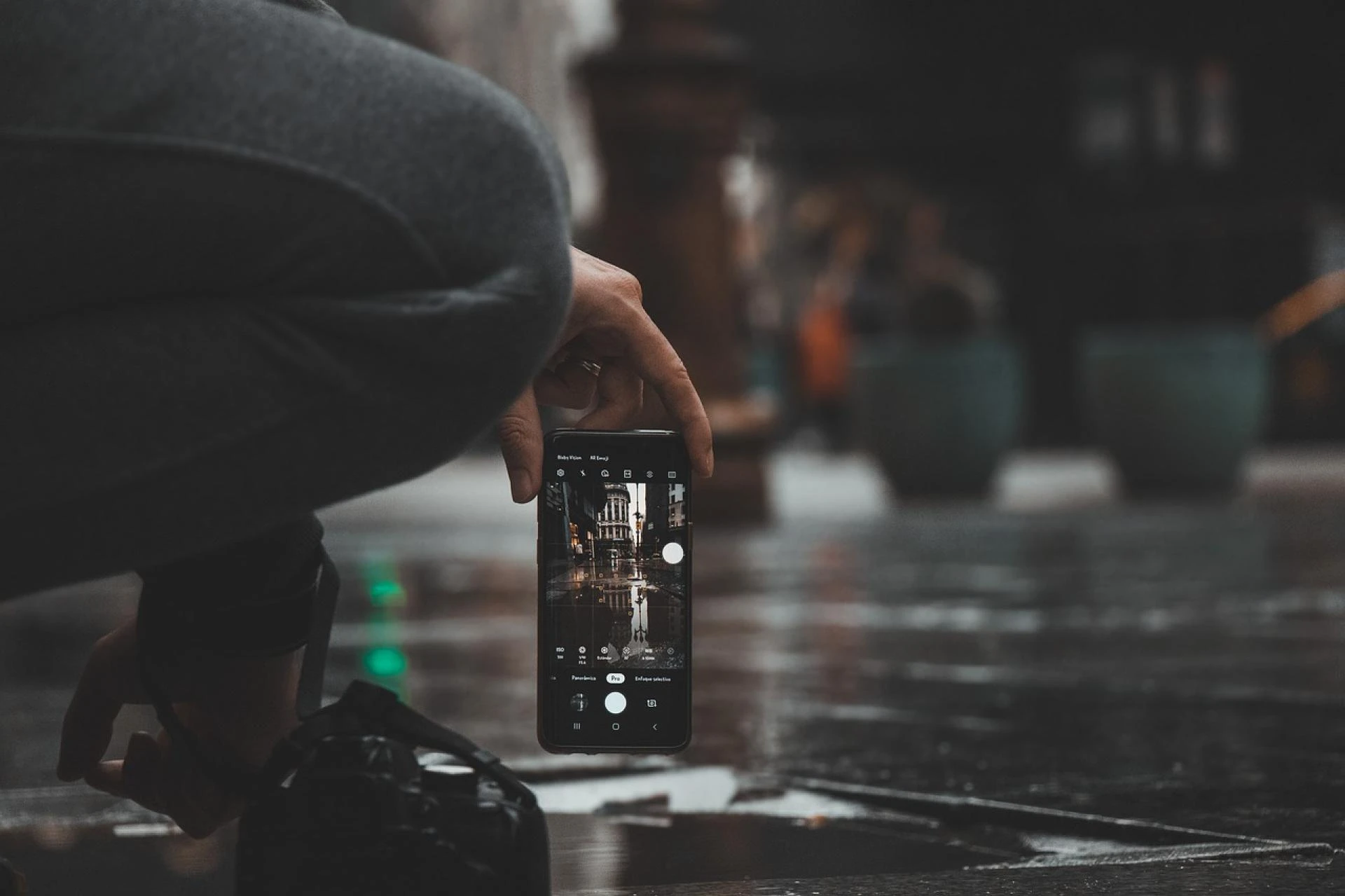 How to Take Good Product Photos using iPhone | Zenith Clipping