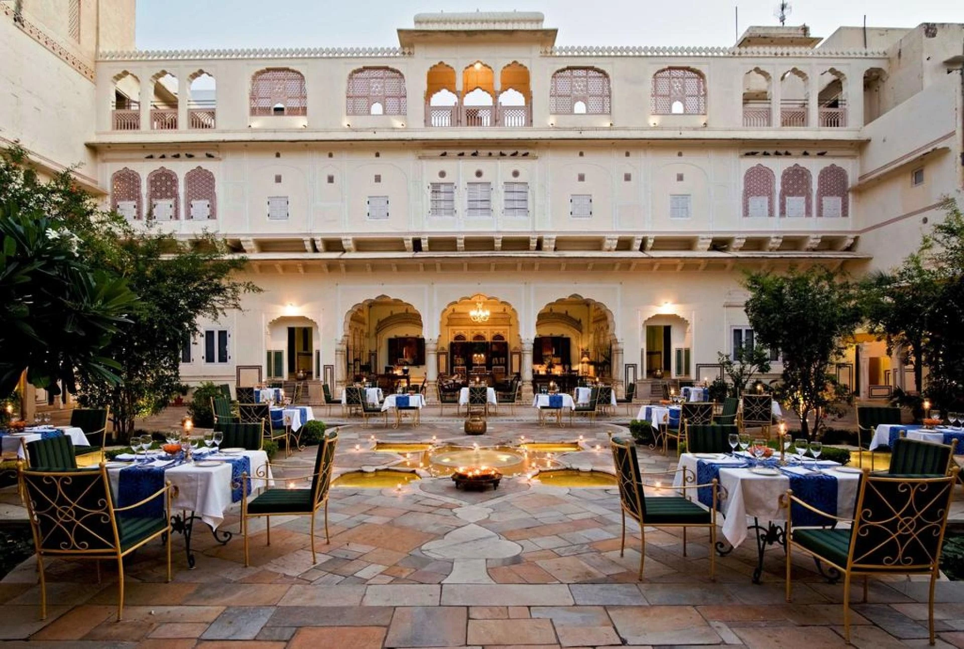 Rooftop restaurants in Jaipur