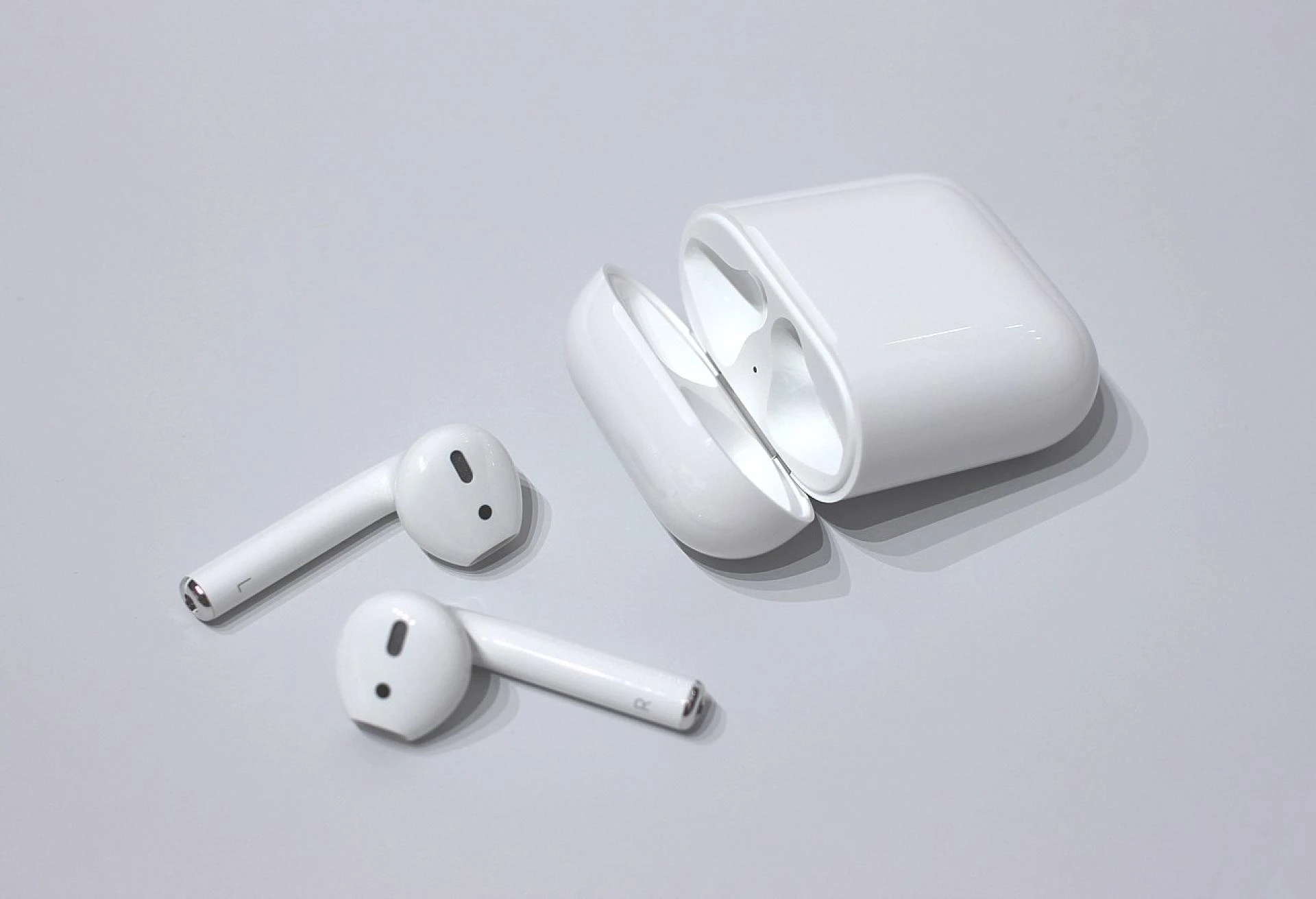 Release Date of New Airpods And Specs