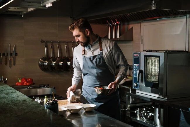 Sourcing Quality Hotel Kitchen Equipment: Factors to Consider for a Successful Operation