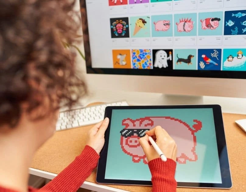 Launch An NFT Produiton Studio For Crypto Buffs