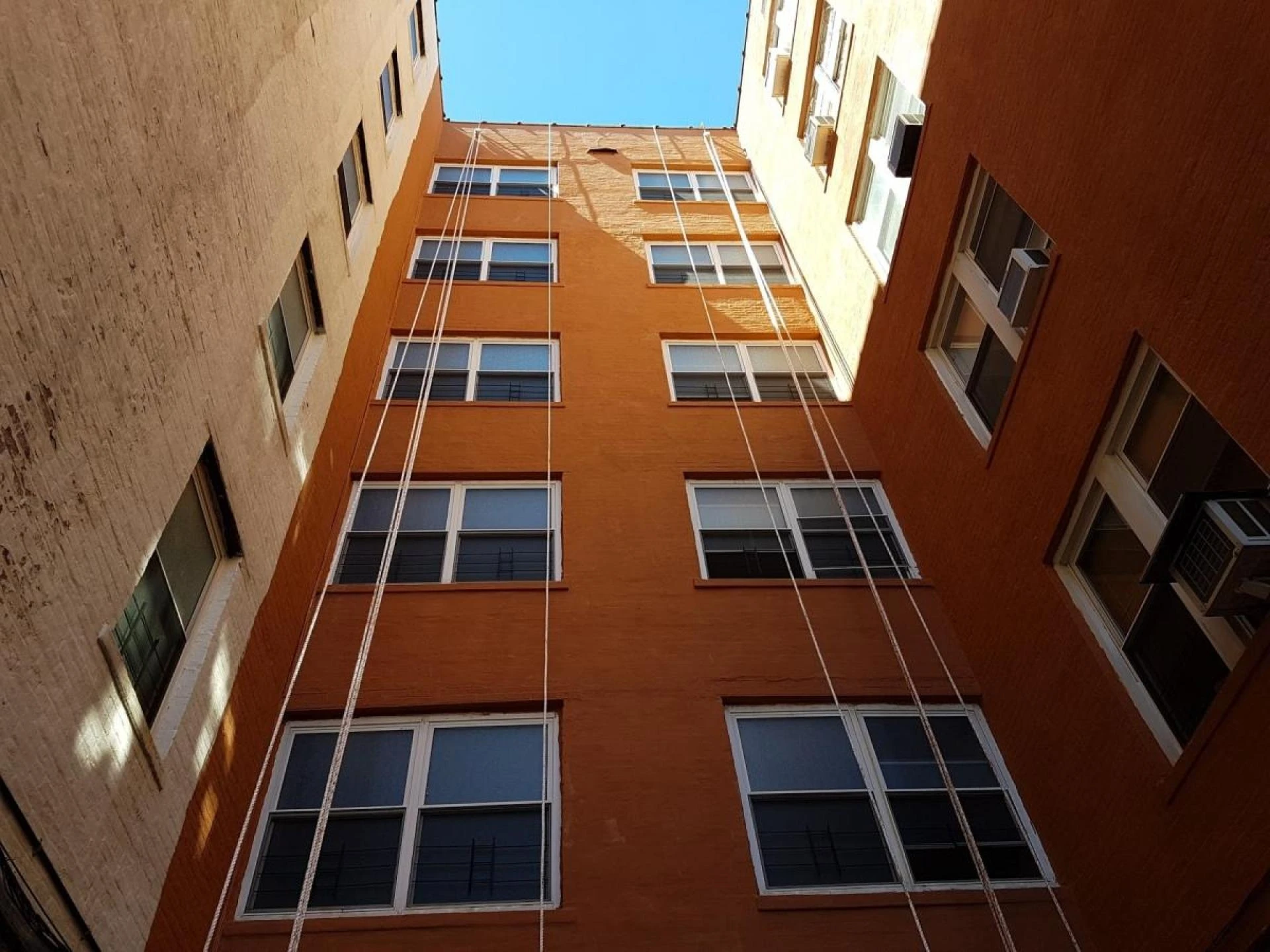 Looking for the waterproofing and roofing contractor???