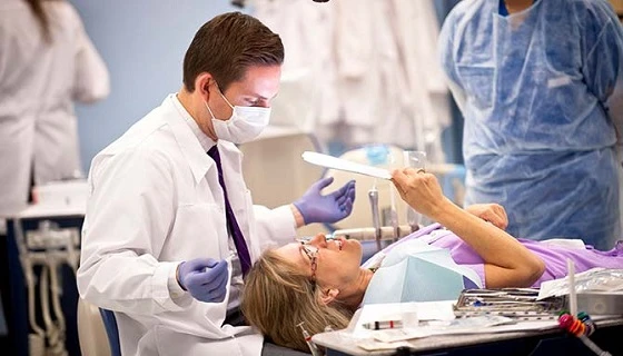Best Home Remedies for Swollen Gums