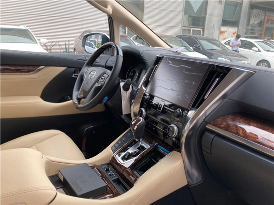 Bagaimana dengan Vellfire hybrid?Apakah itu layak dibeli?