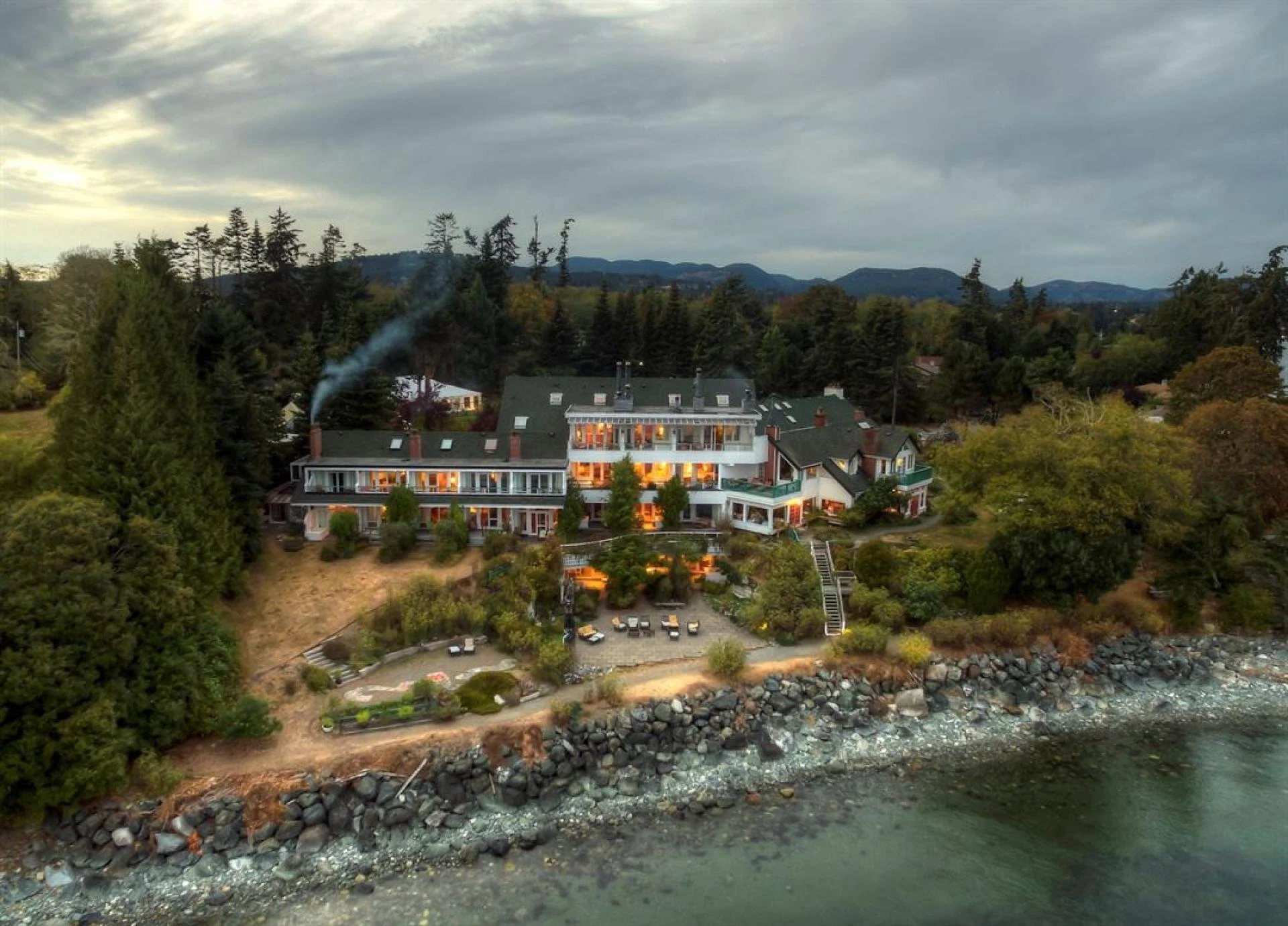 What Are The Different Features Of Sooke Waterfront Homes For Sale?
