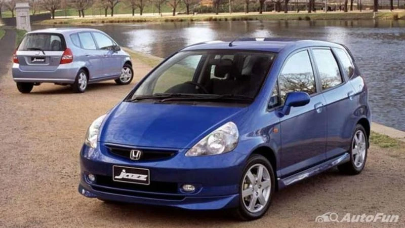 Unexpectedly, this type of Daihatsu Sirion feature beat the Toyota Yaris and Honda Jazz!