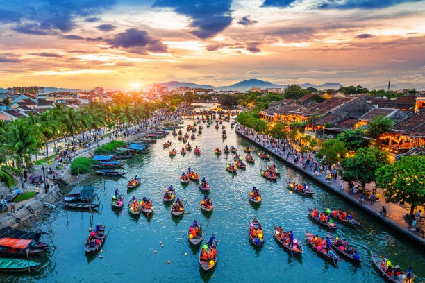 Unforgettable Experiences with Your Vietnam Package Tour from Kolkata