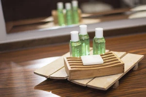 Why Bulk Travel-Size Shampoo & Conditioner are a Jetsetter’s Secret Weapon