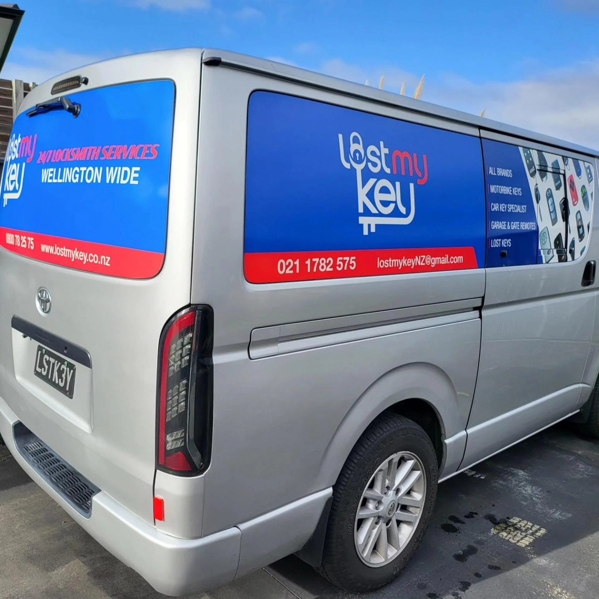 Unlocking Solutions: Expert Automotive Locksmith Services for Lost Keys