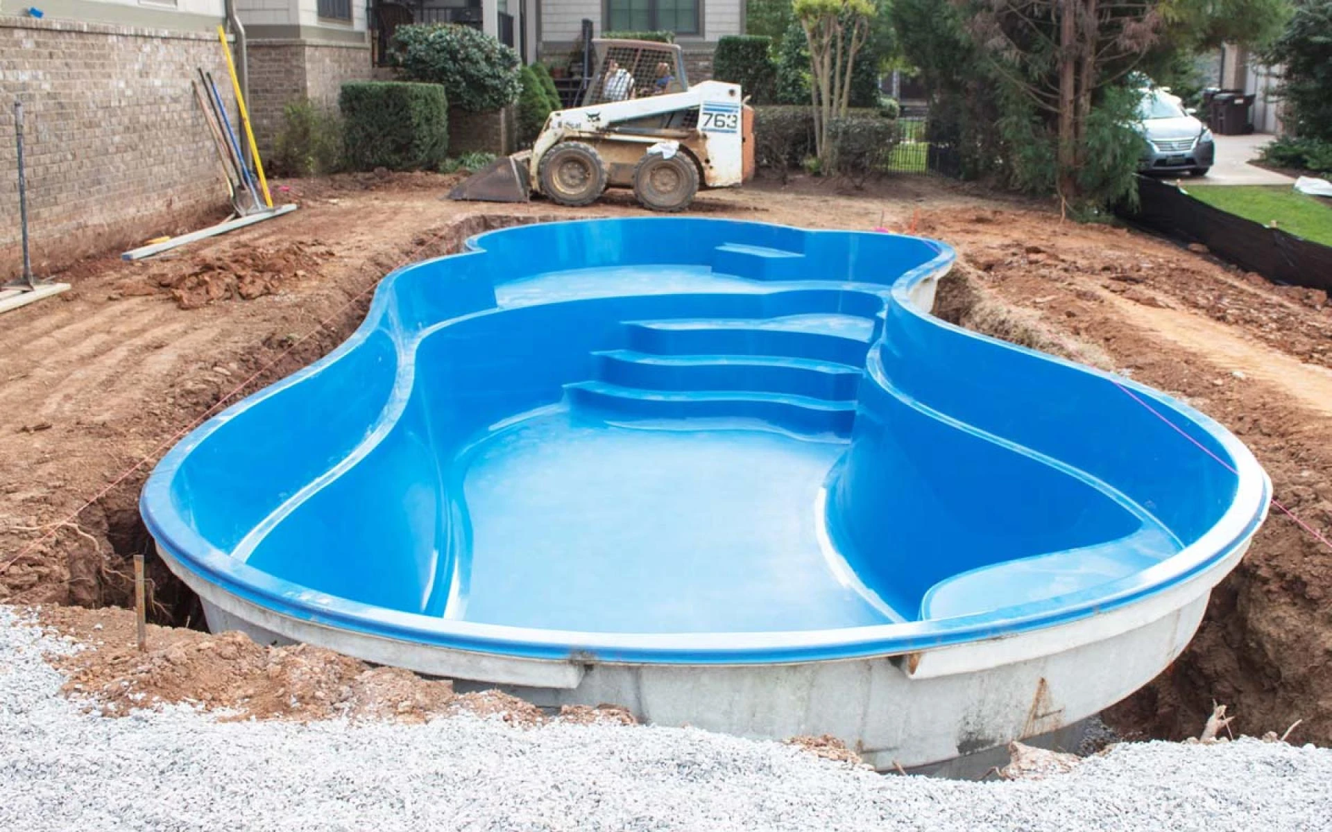 The Fiberglass Pool Installation Process: What to Expect