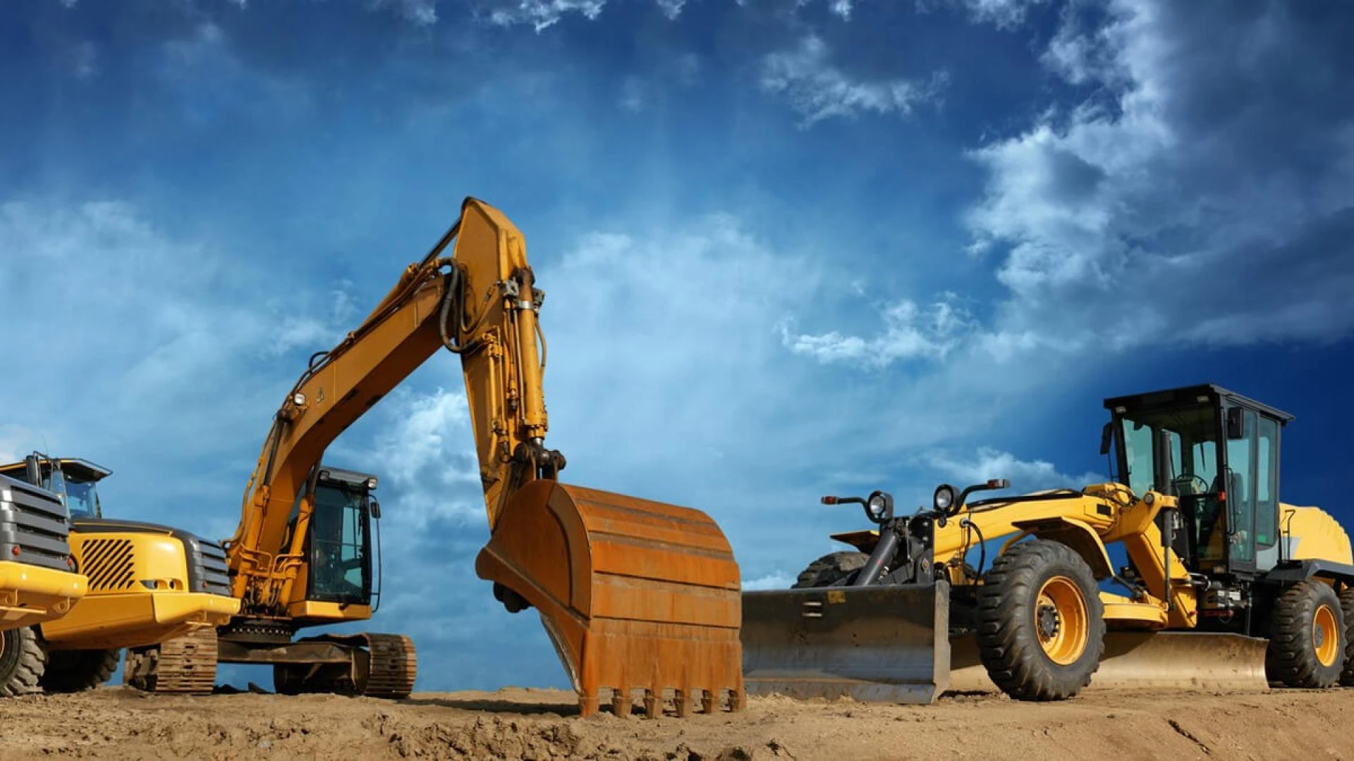 Your Legit Partner to Rent Heavy Construction Equipment in Abu Dhabi 