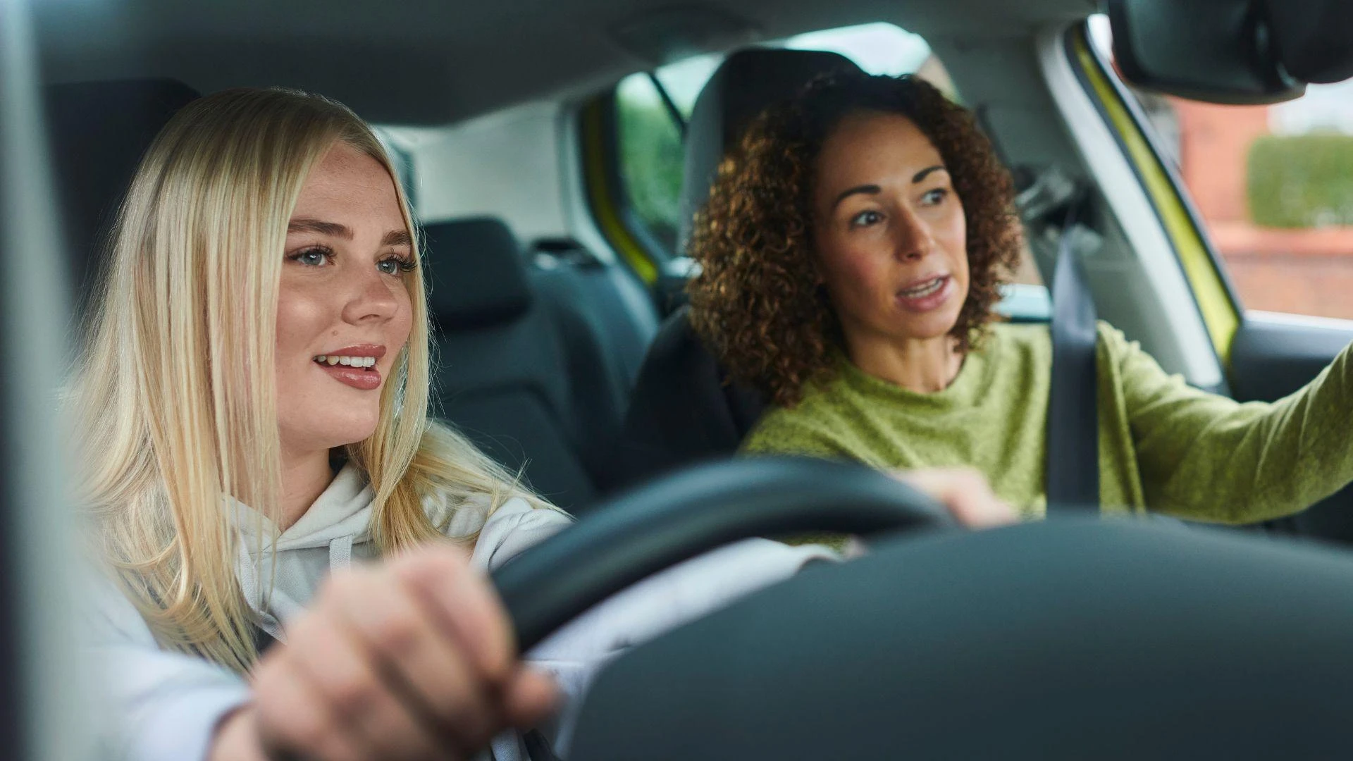 Safer Steps to Solo Driving: An Essential Guide 