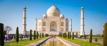 The Best Customized Tour Packages for Exploring India’s Cultural Heritage