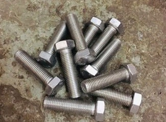 Top 5 Applications of Stud Bolts in Industrial Projects 