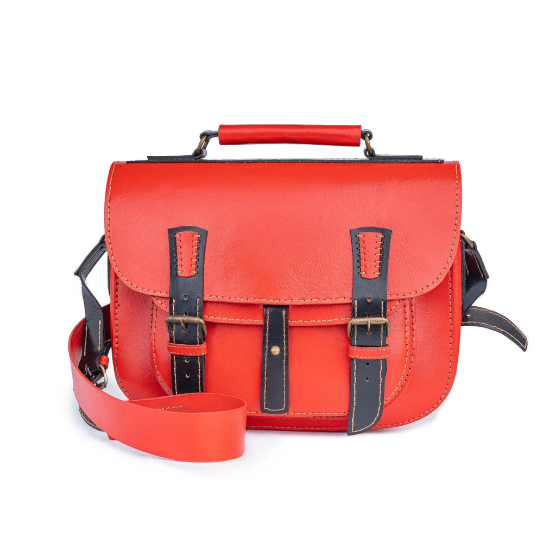 Why Leather Crossbody Sling Bags Better Than Canvas Bags? The Ultimate Guide