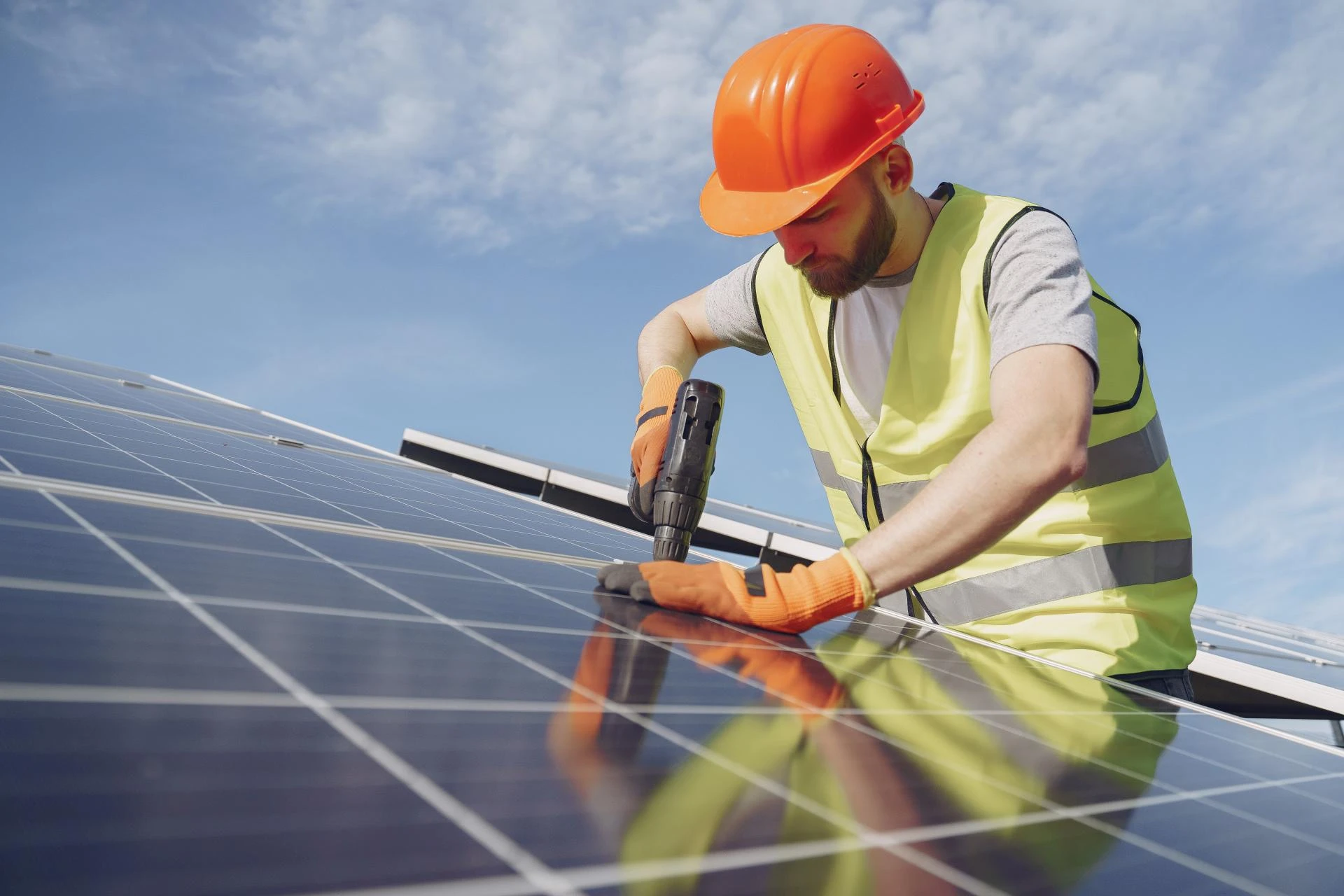 Your Guide to Solar System Installation Services: What to Expect