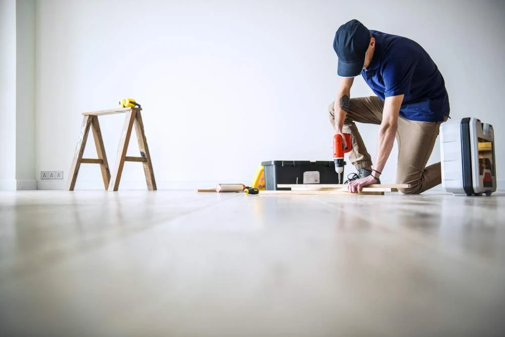 How to Decide Between DIY Home Remodeling and Hiring a Pro