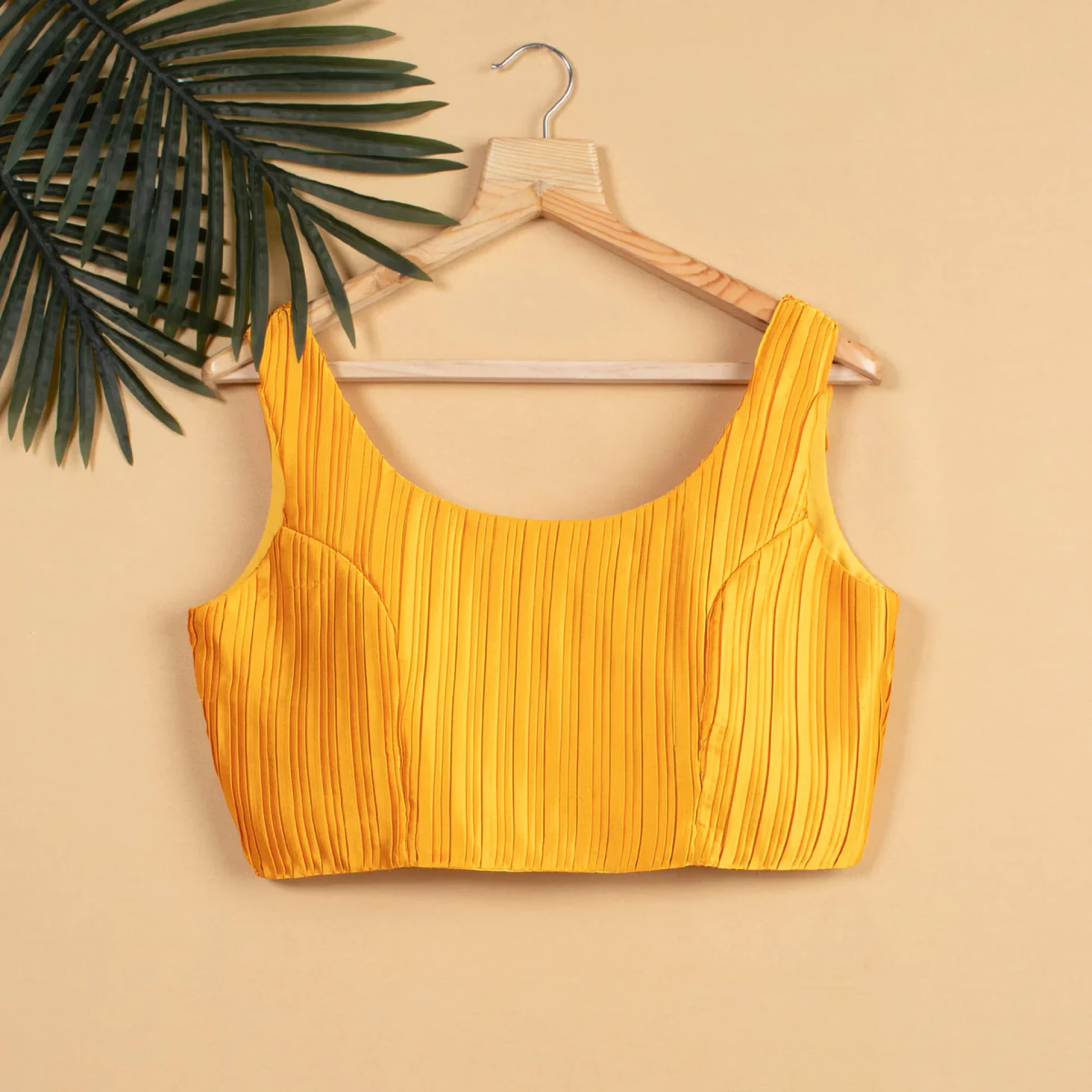 From Traditional to Trendy: How to Wear the Latest Blauj Designs