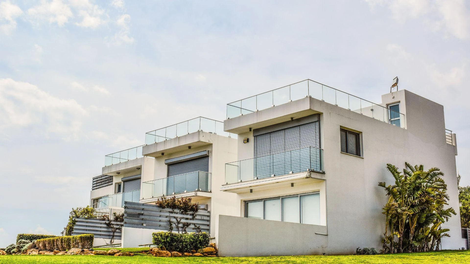 The Ultimate Guide to Hiring a Buyer’s Agent for Commercial Property