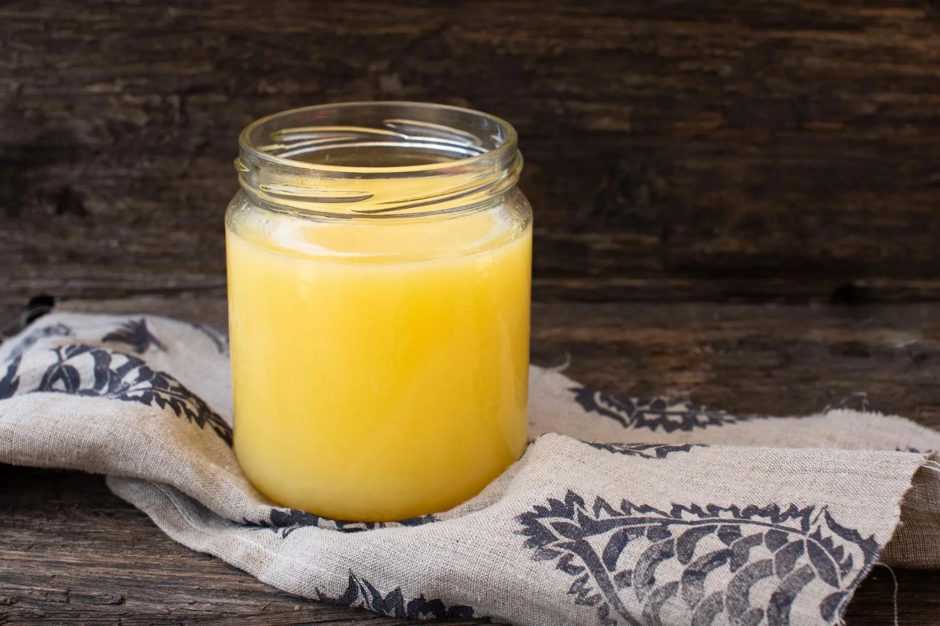 Why Choose Pure Desi Cow Ghee for Your Daily Cooking?