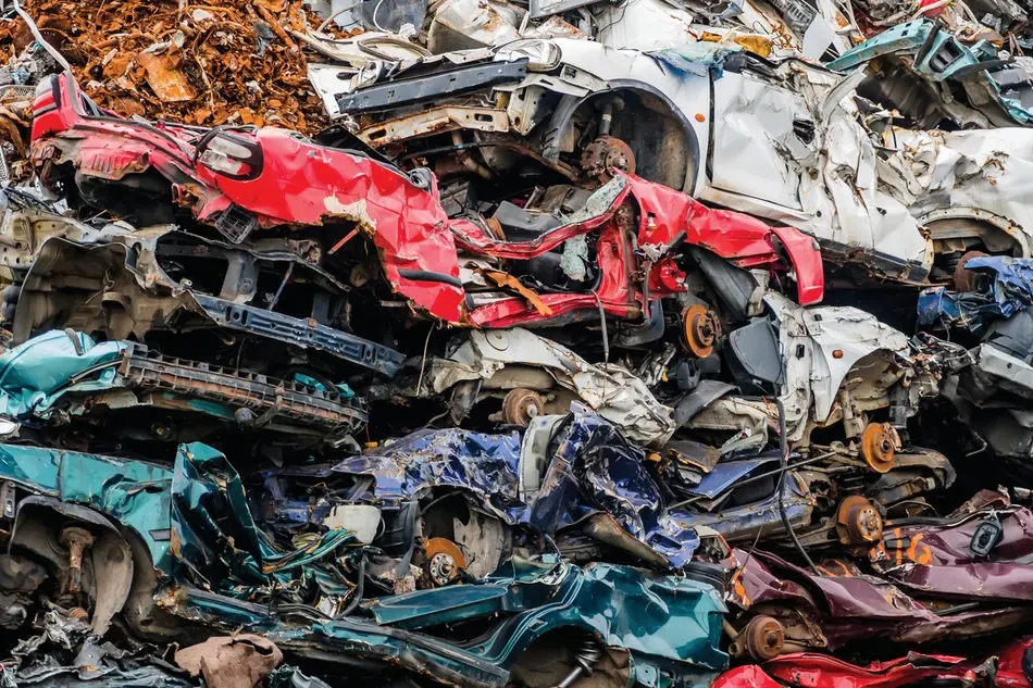 Top Mistakes to Avoid When Dealing with Scrap Car Buyers