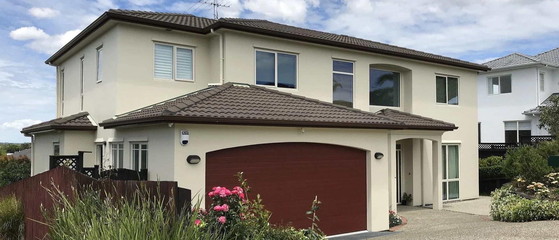 Roof painting Auckland