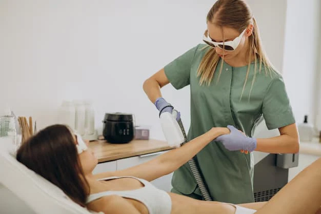 Hands-On Experience: What to Expect from IPL Laser Training in Glasgow