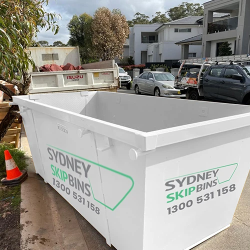 Top 10 Benefits of Rubbish Skip Hire for Home and Business