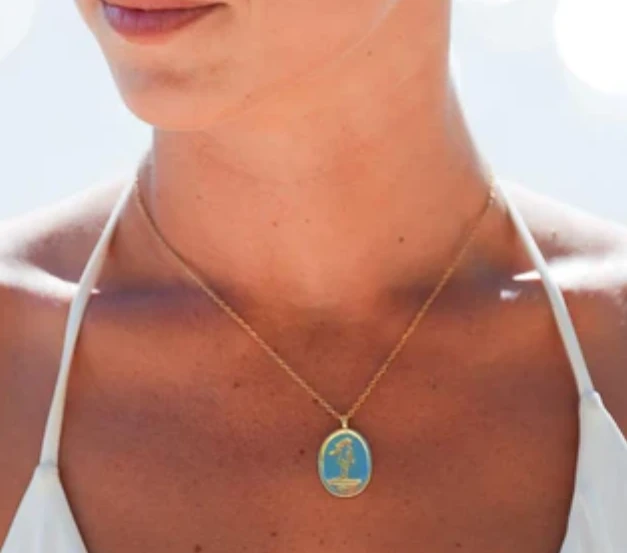 Styling Tips: How to Wear Your Gold Waterproof Necklace from Day to Night