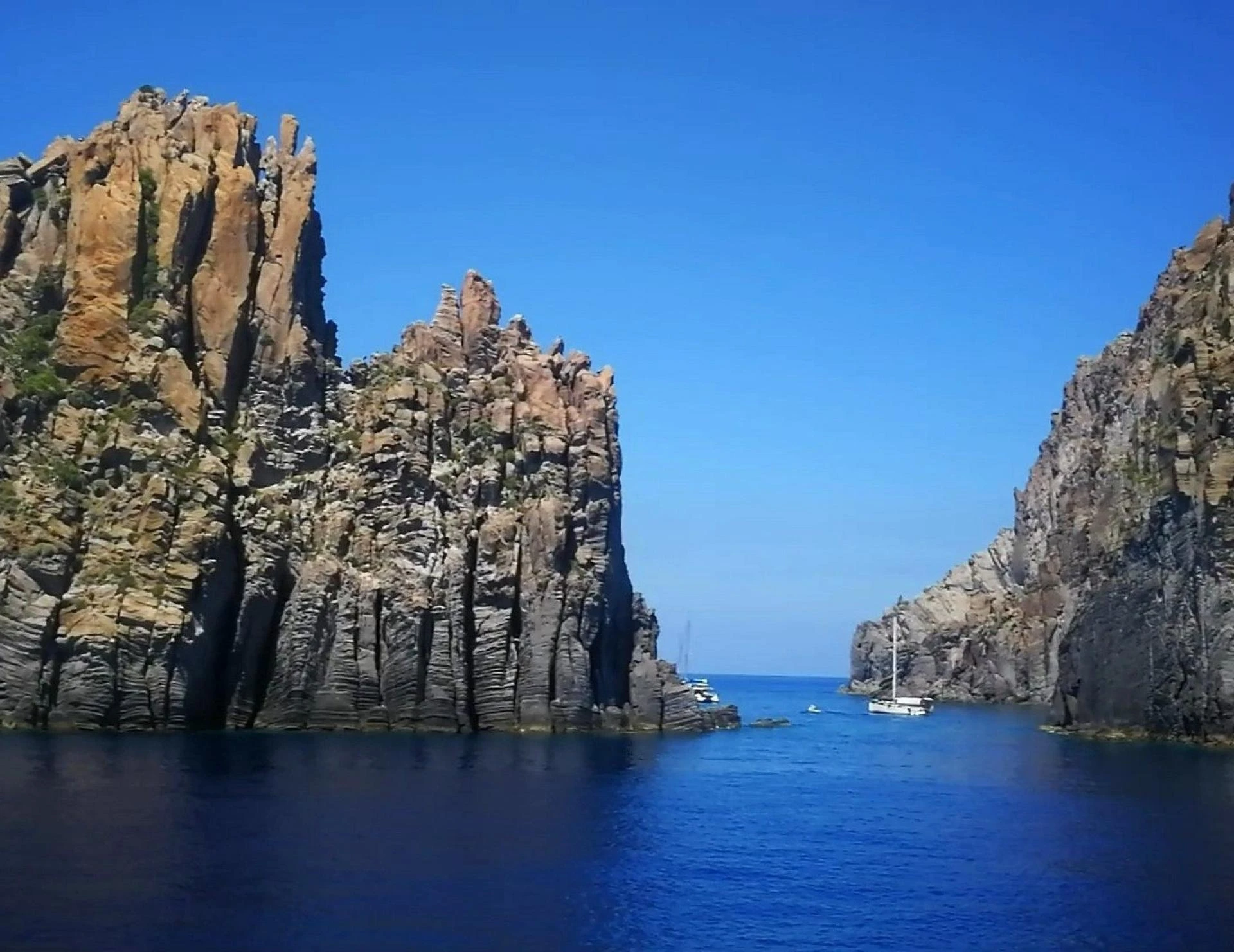 Secrets of the Sea: An Insider’s Guide to the Aeolian Islands Boat Experience