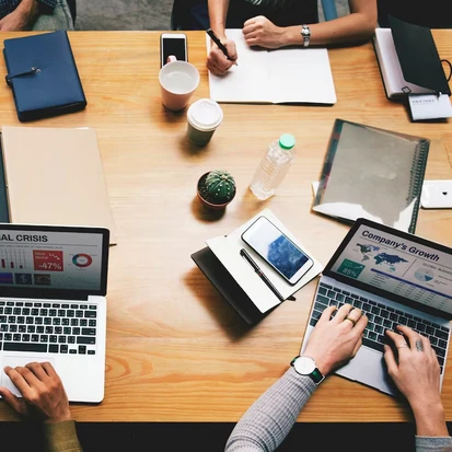 Maximizing Your ROI: How to Choose the Right Digital Marketing Company