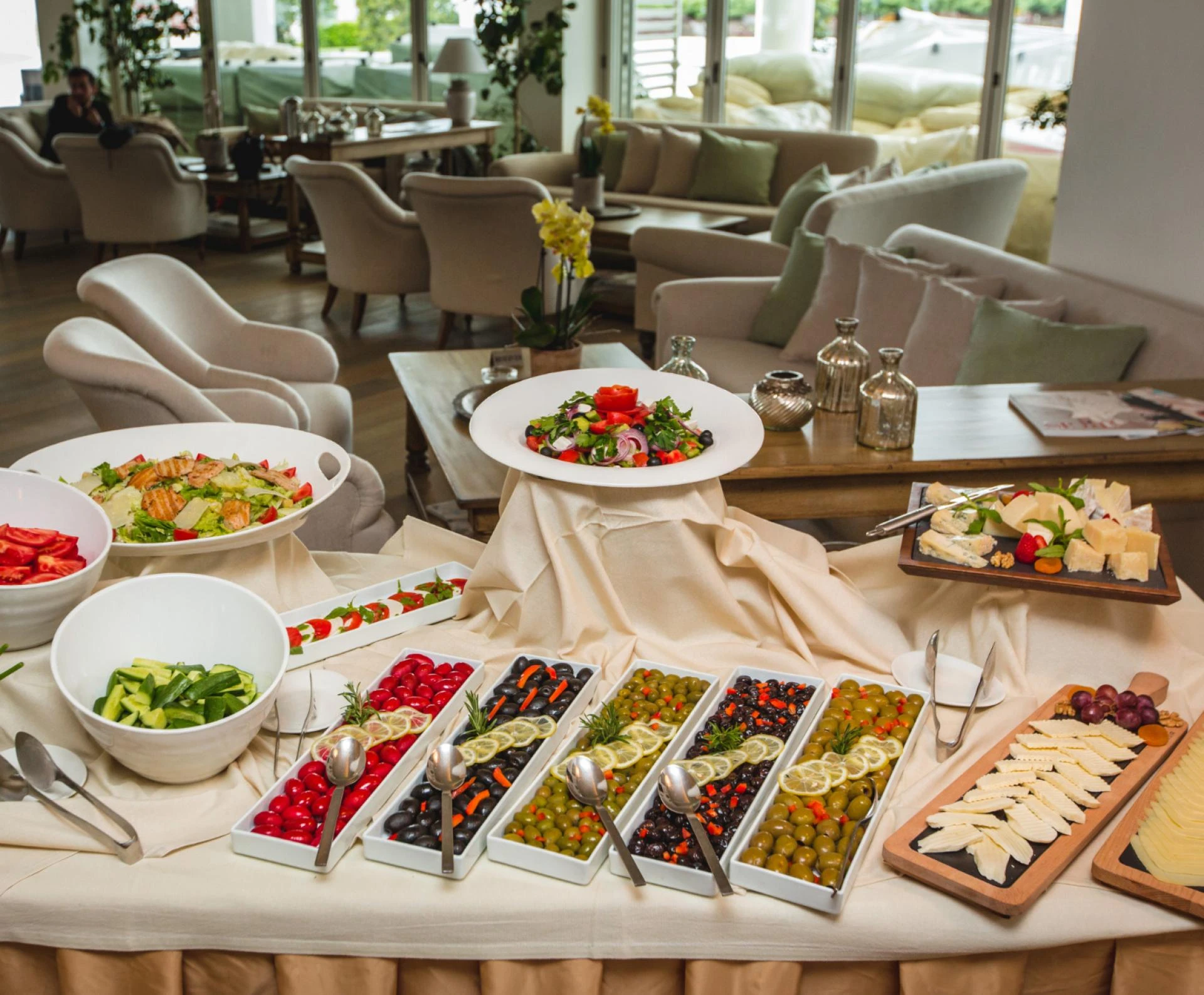 How to Budget for Catering Services in Austin