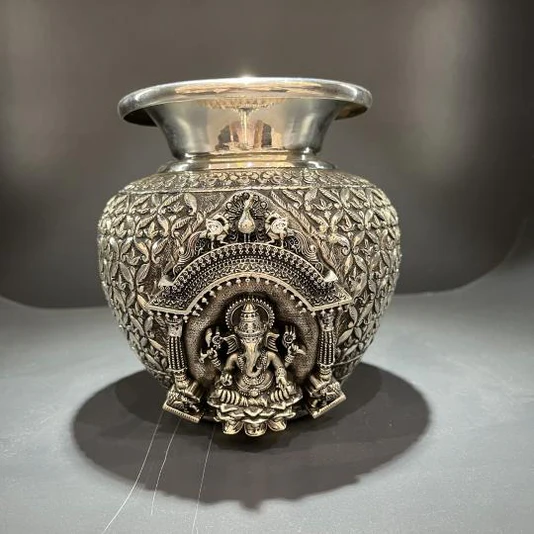Silver Items for Pooja – A Complete Guide to Sacred Rituals