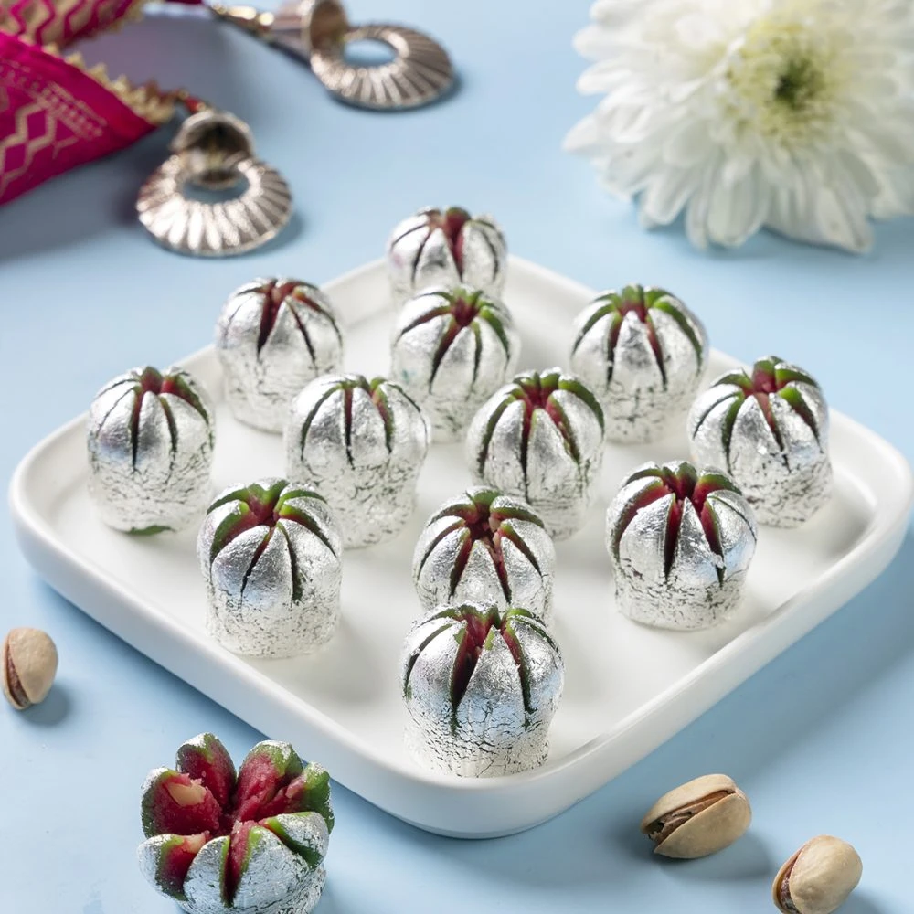 Order Mithai Online: A Convenient Way to Enjoy Traditional Indian Sweets