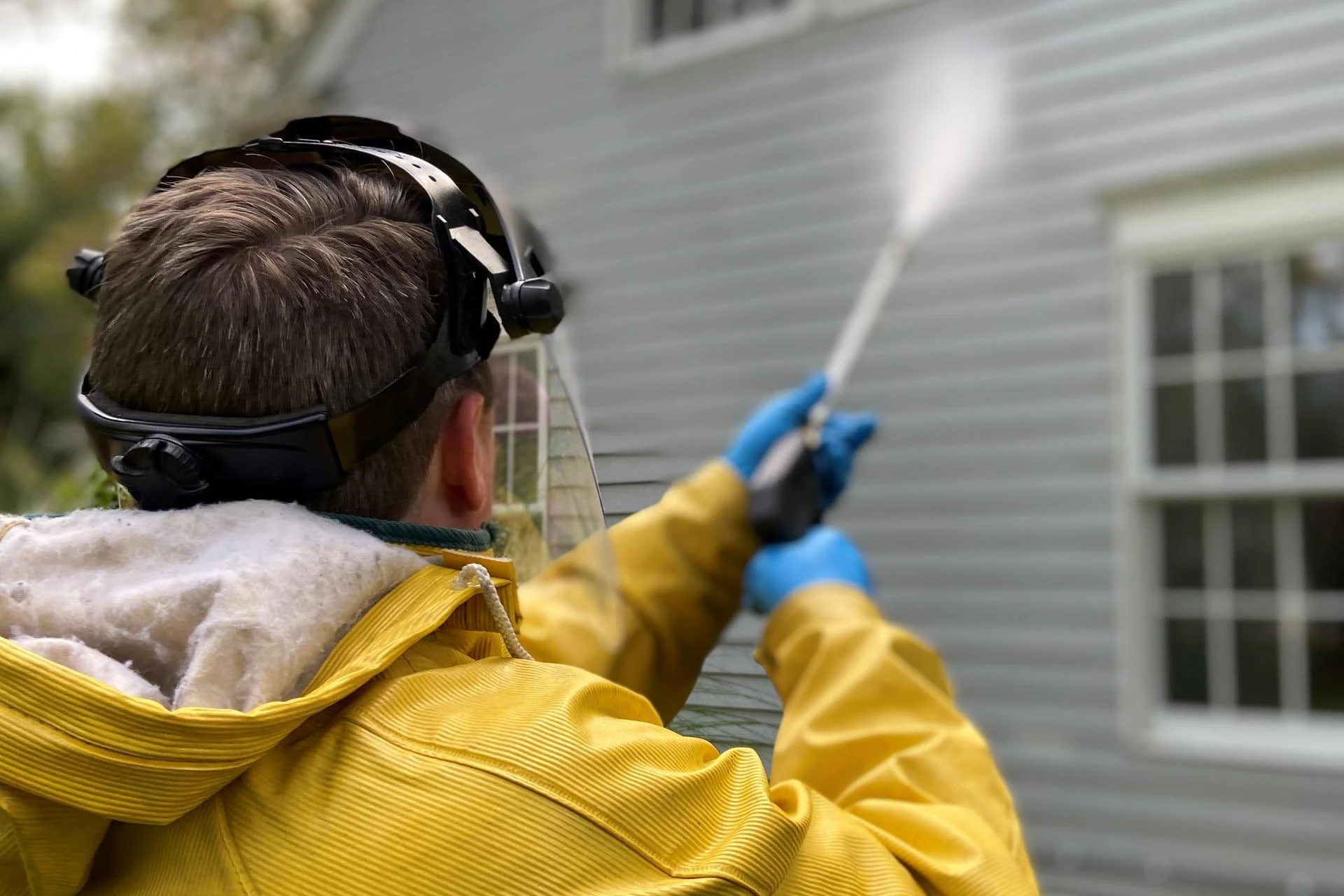 Choosing the Right Pressure Washing Service: When to Use High-Pressure vs. Soft Washing