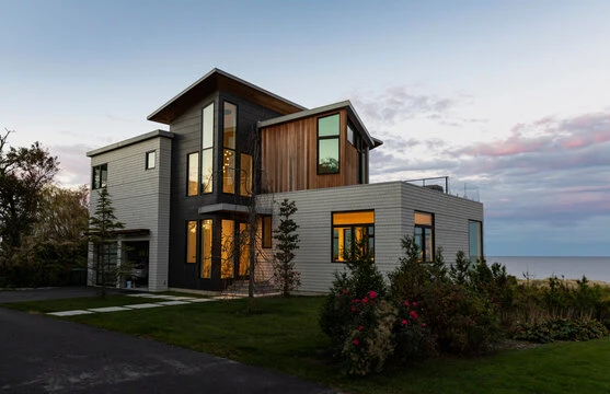 Discover Luxury Living at DAMAC Island: Where Elegance Meets the Sea