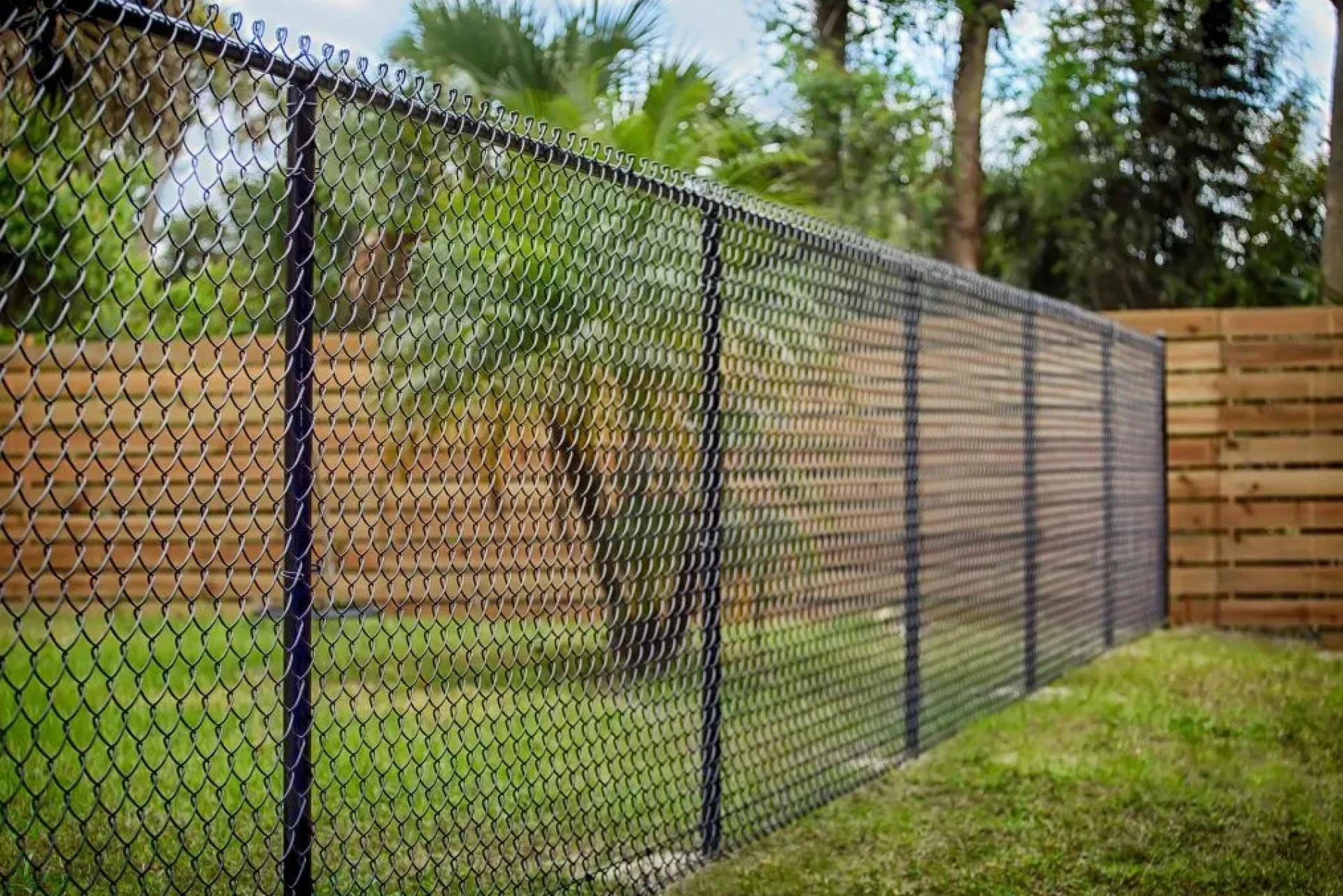 Choosing the Right Chain Link Fence Installers for Your Property