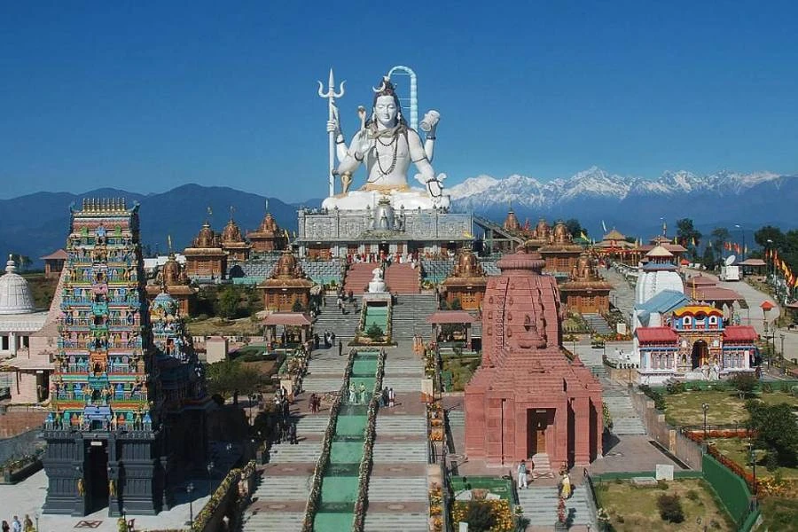 Explore Gangtok with the Best Tour Packages