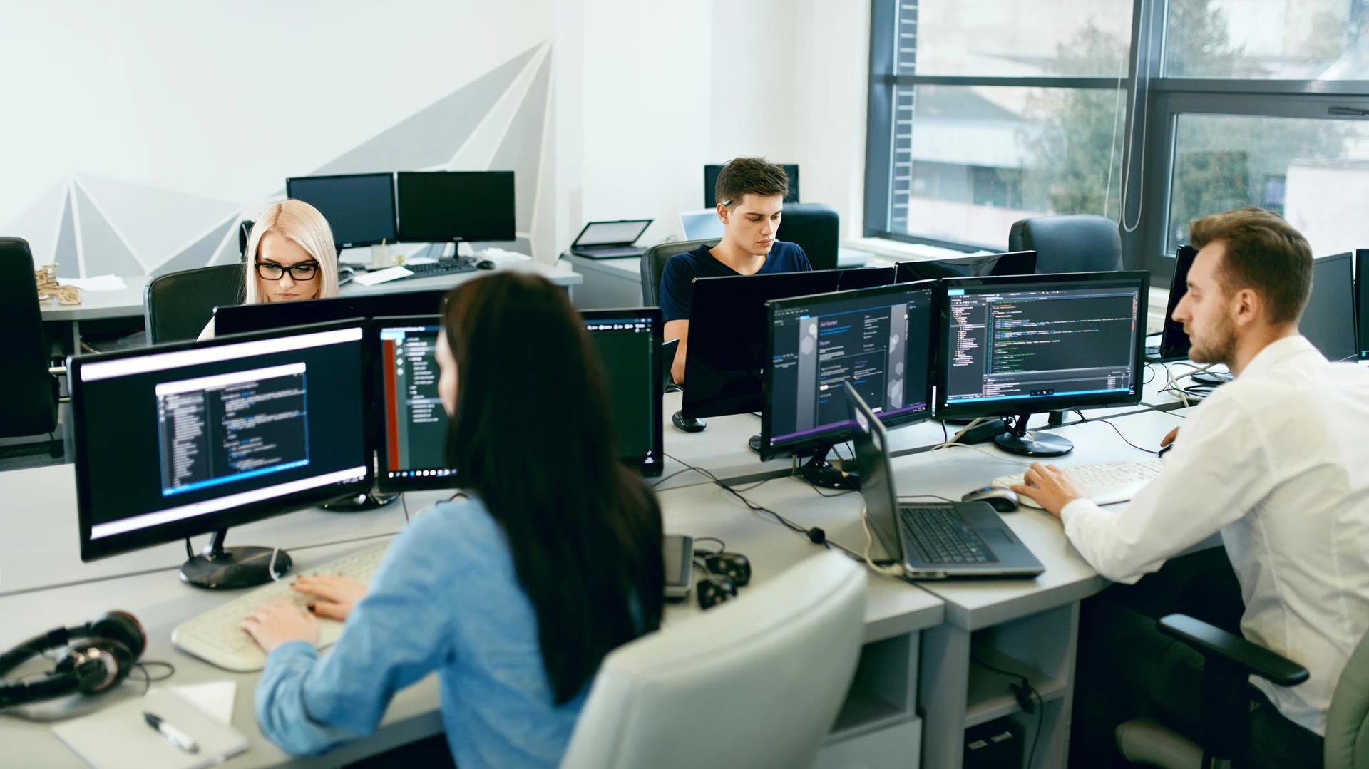 Lean IT uses contemporary IT solutions to enhance business operational efficiency.