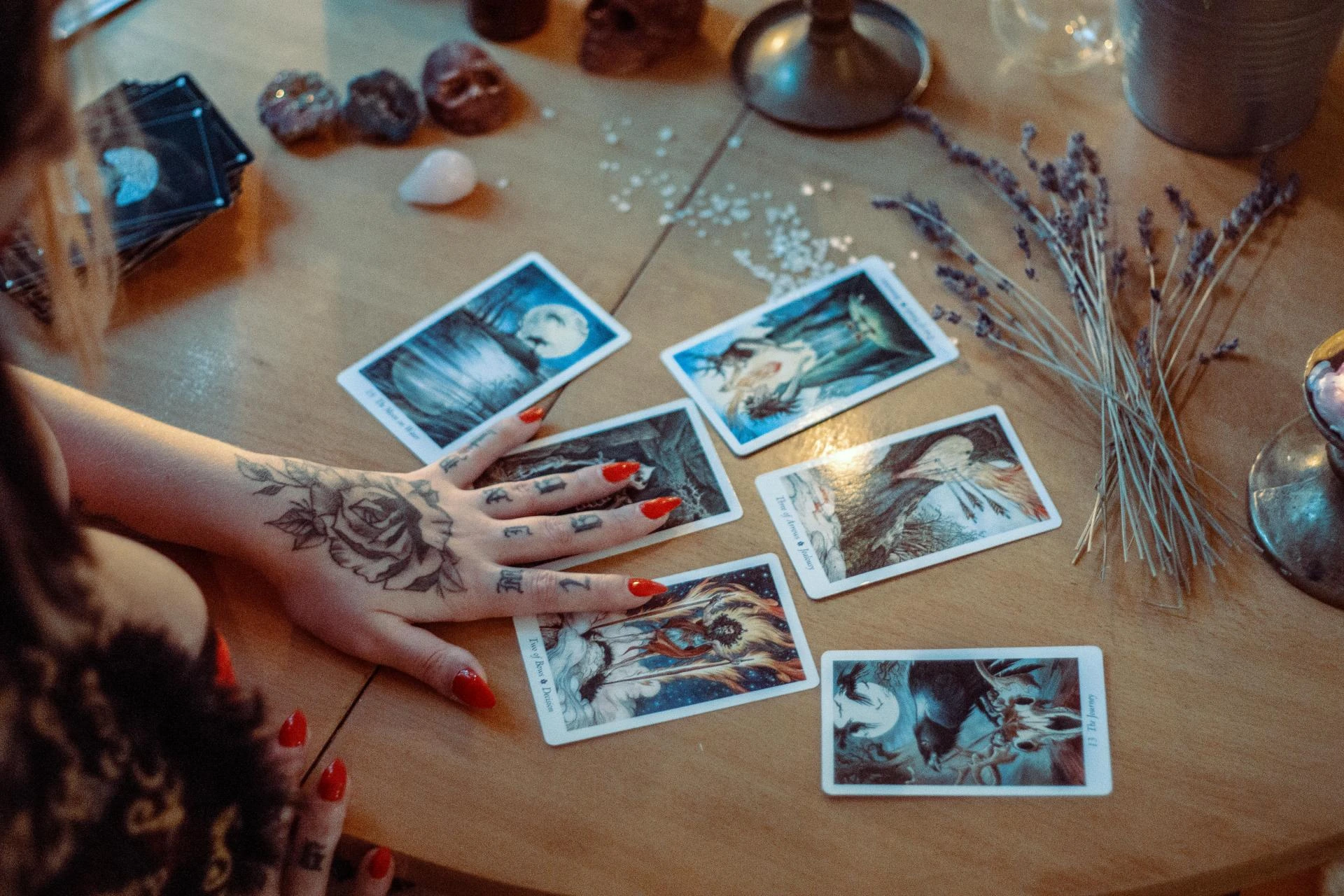 Tarot Card Learning Course – Read Cards Like a Pro! 