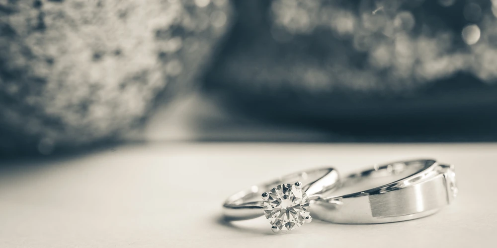 10 Reasons Why Platinum Love Bands Are Perfect for Couples