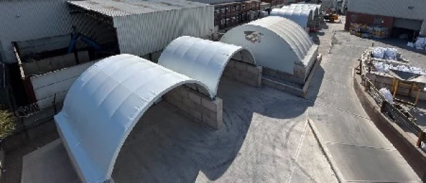 Opus Rundbogenzelte Für Recyclingbetrieb: Trockene Lagerung