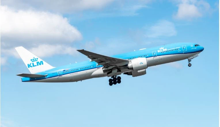 Are there fees for missing a KLM flight