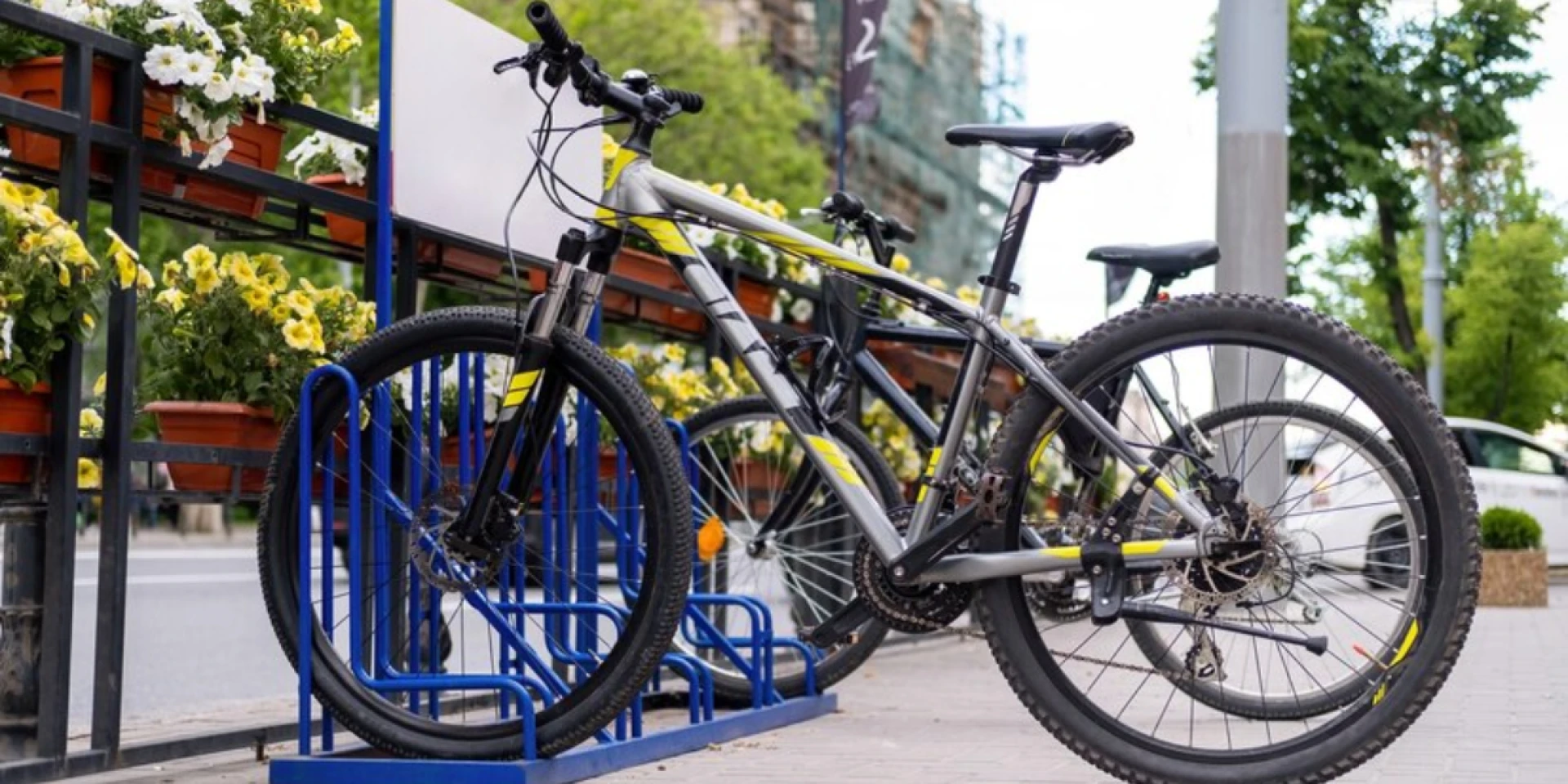 Optimizing Space and Security with Effective Bike Storage Solutions