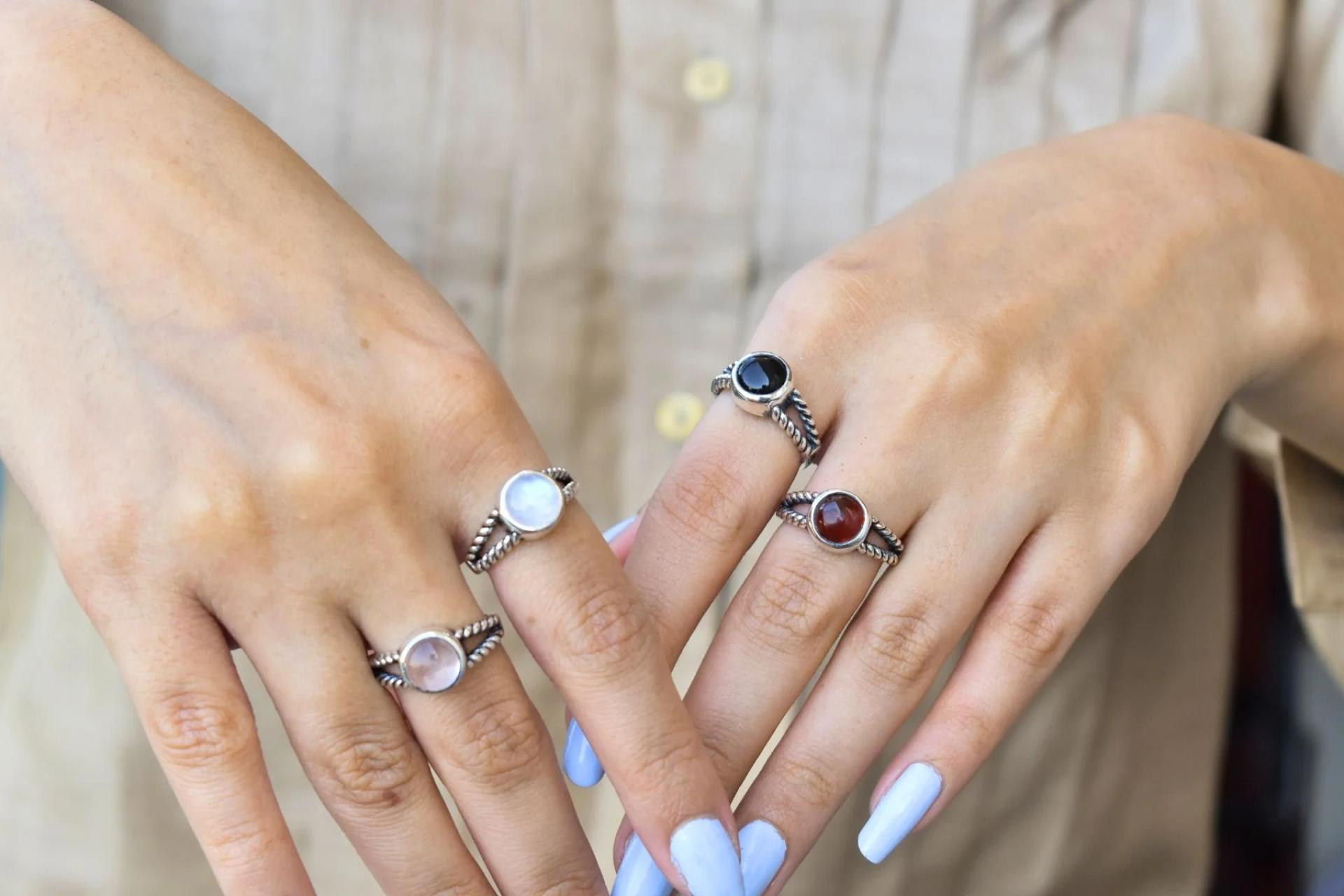 Why Agate Stone Rings Are a Must-Have in Your Jewelry Collection
